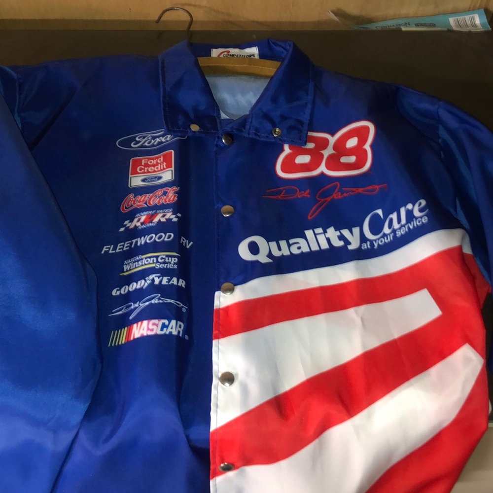 Men’s windbreaker